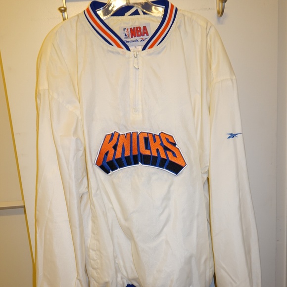 New York Knicks Reebok Retro Nylon Pullover - Picture 1 of 8